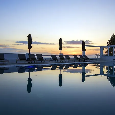 Rochari Szálloda 4*