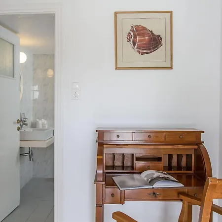 Rochari Mykonos Town